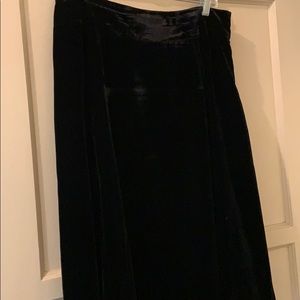 Chapter Club Skirt